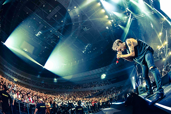 http://rooftop.cc/extra_issue/2015/11/27/oneokrock_main.jpg